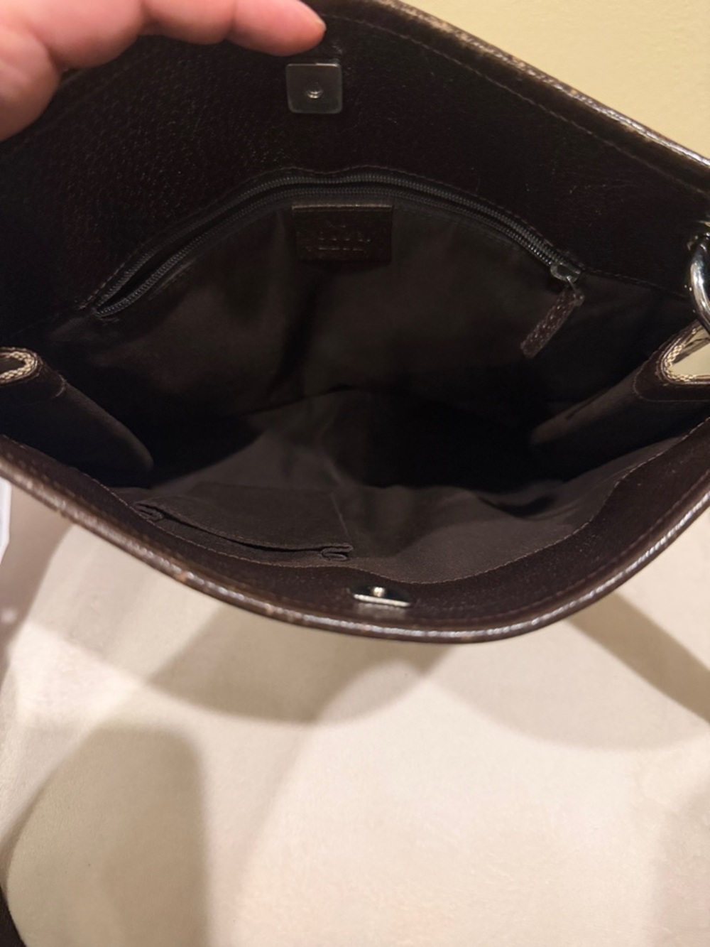 Gucci GG Canvas Eclipse Crossbody Messenger Bag, - Picture 7 of 13